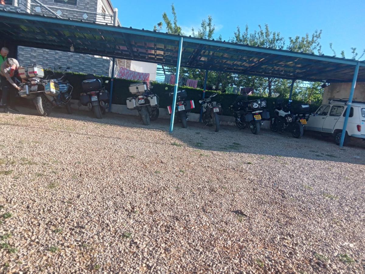 Motel Ain Mersa 伊夫兰 外观 照片